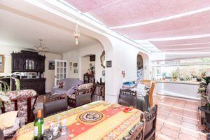 Photo 25- click for photo gallery